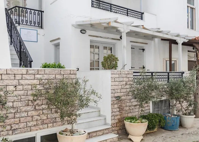 Depis & Lejlighed Naxos City