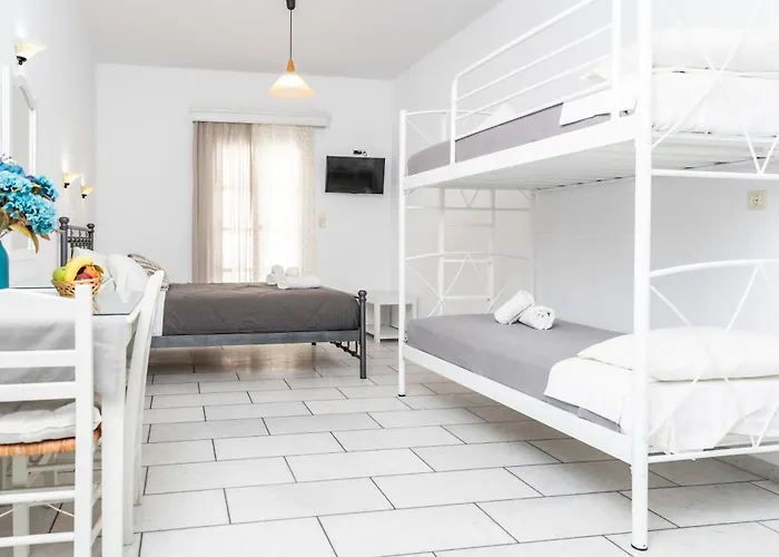 Depis & Apartamento Naxos City