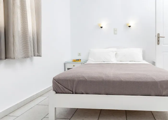 Depis & Apartamento Naxos City